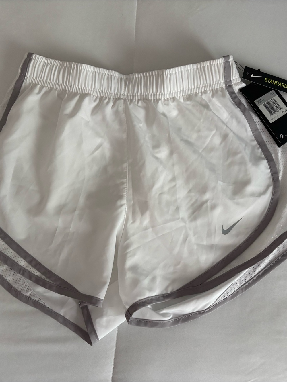 Women’s Nike Dri-fit running shorts
Size XS NWT